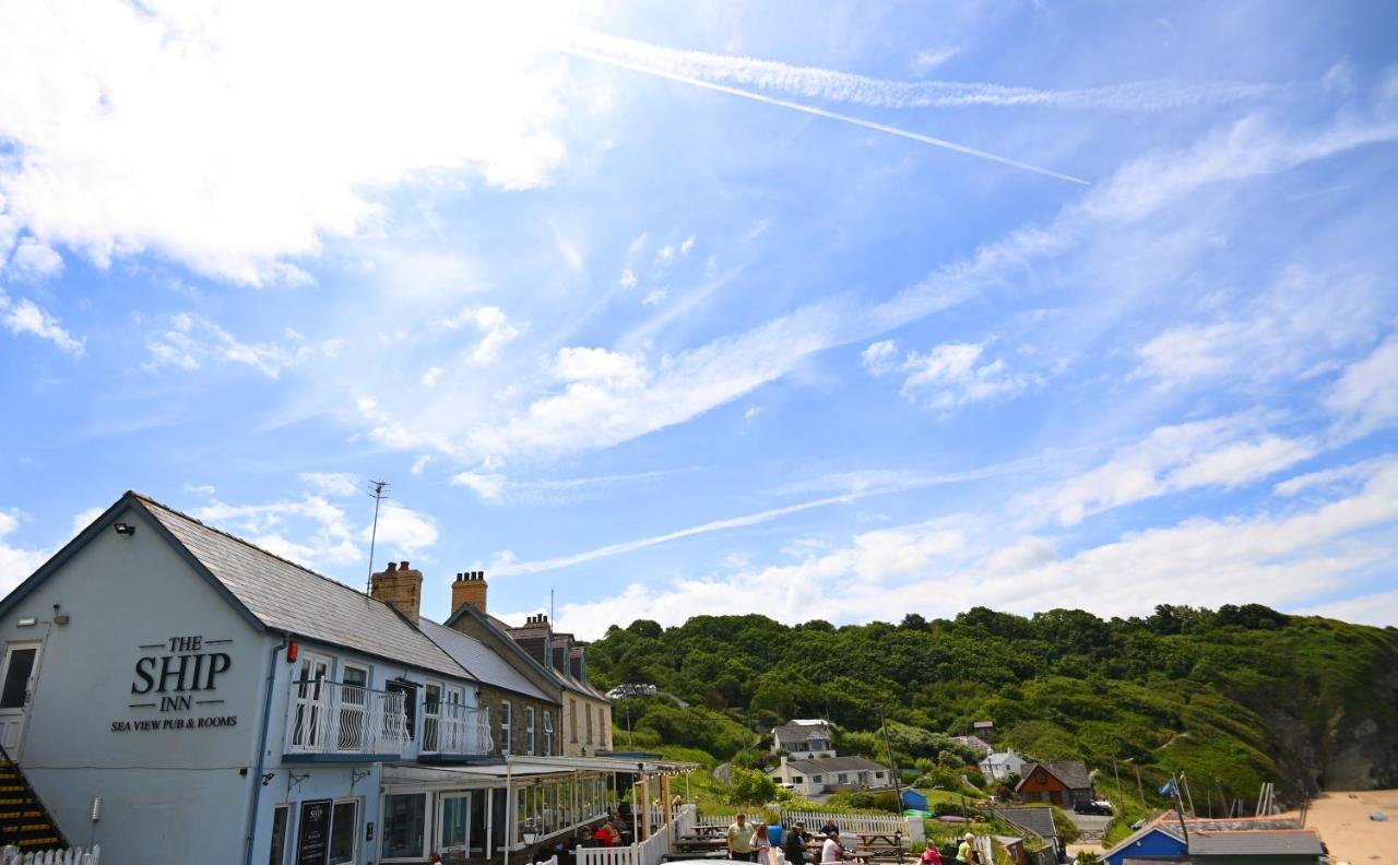Ship Inn Aberporth Exterior foto