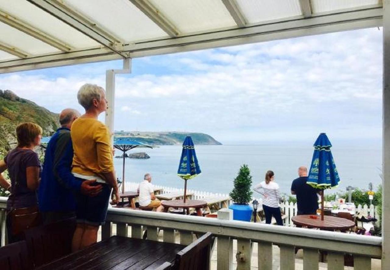 Ship Inn Aberporth Exterior foto